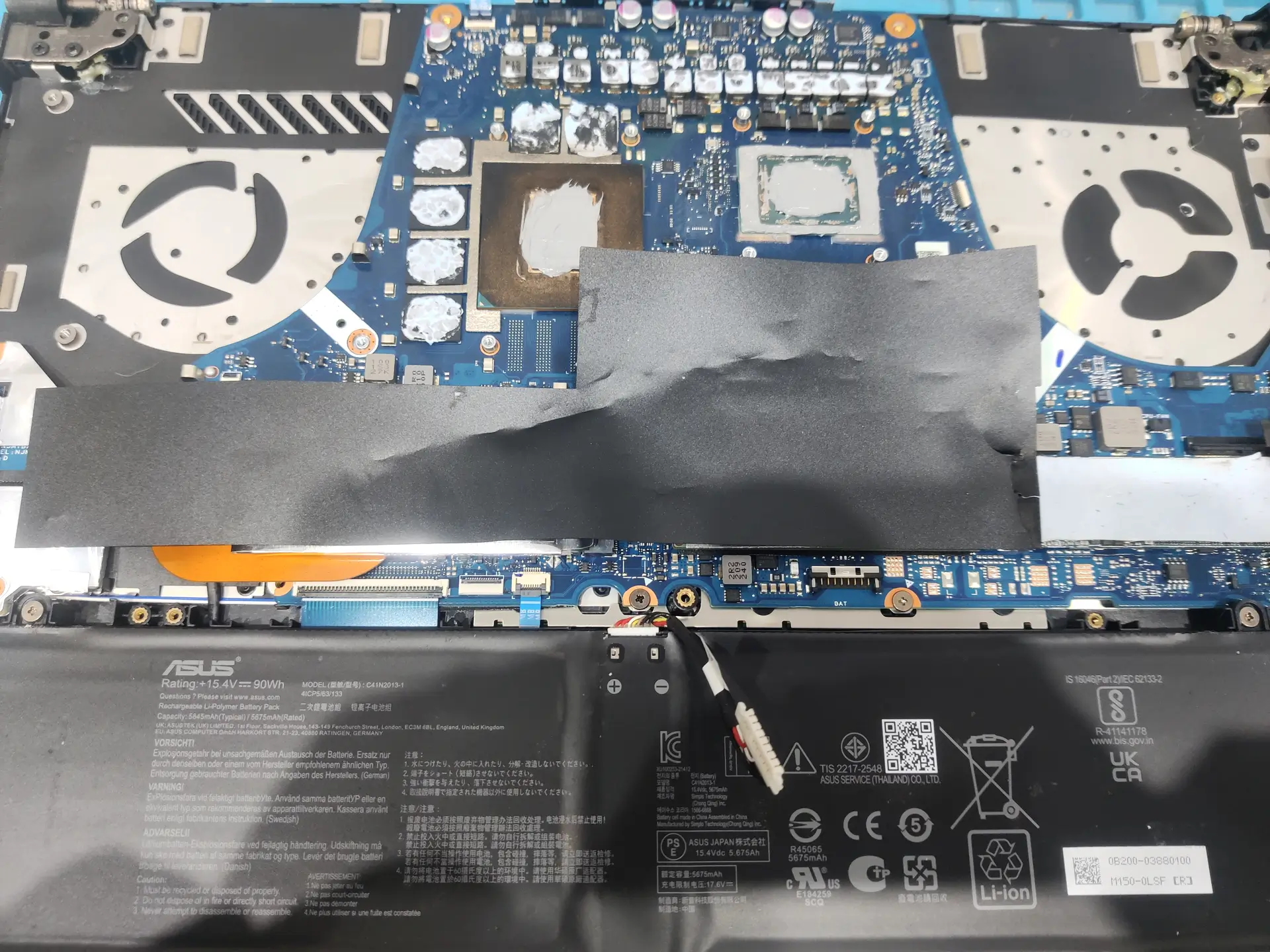 孝感华硕游戏笔记本电脑清灰更换硅脂全程当面操作