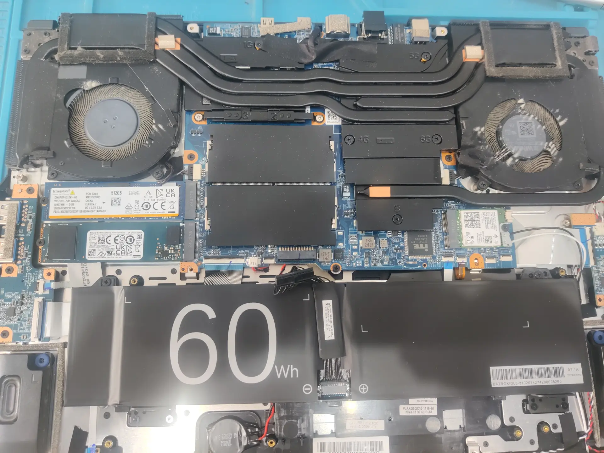 孝感机械革命游戏笔记本全程当面清灰更换硅脂