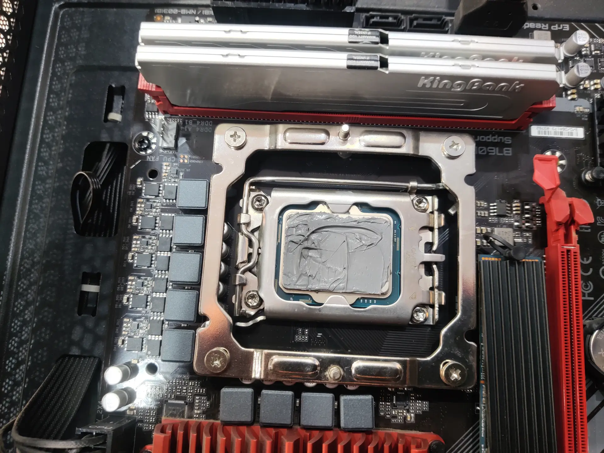 孝感台式机电脑清灰换硅脂当面操作