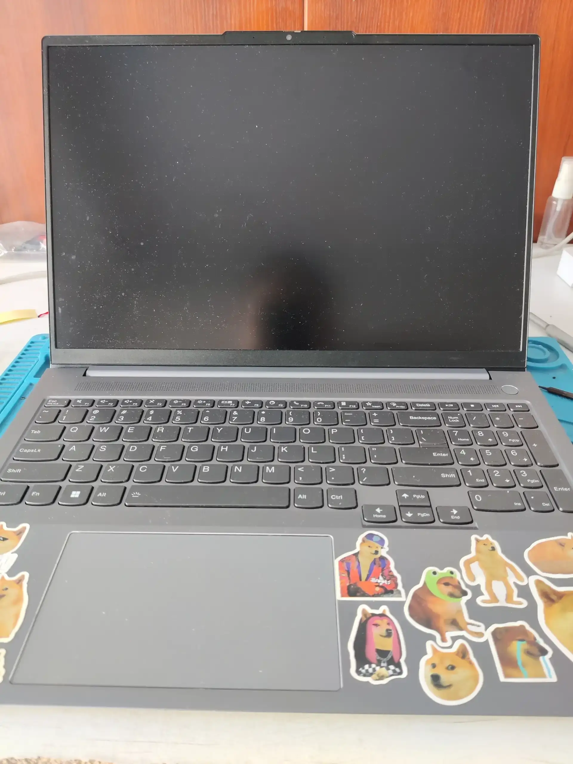 孝感游戏笔记本电脑清灰换硅脂全程当面操作