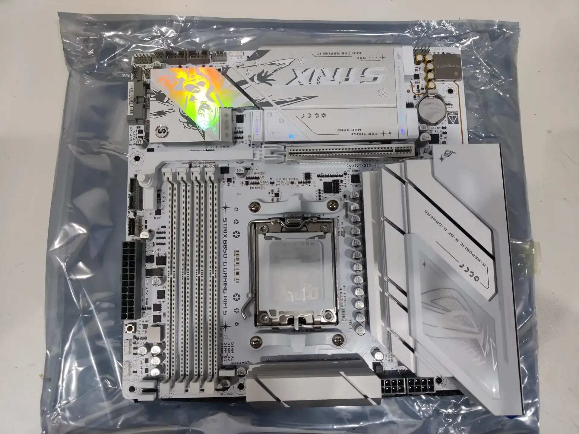 孝感电脑装机：顾客自购配件到店组装电脑