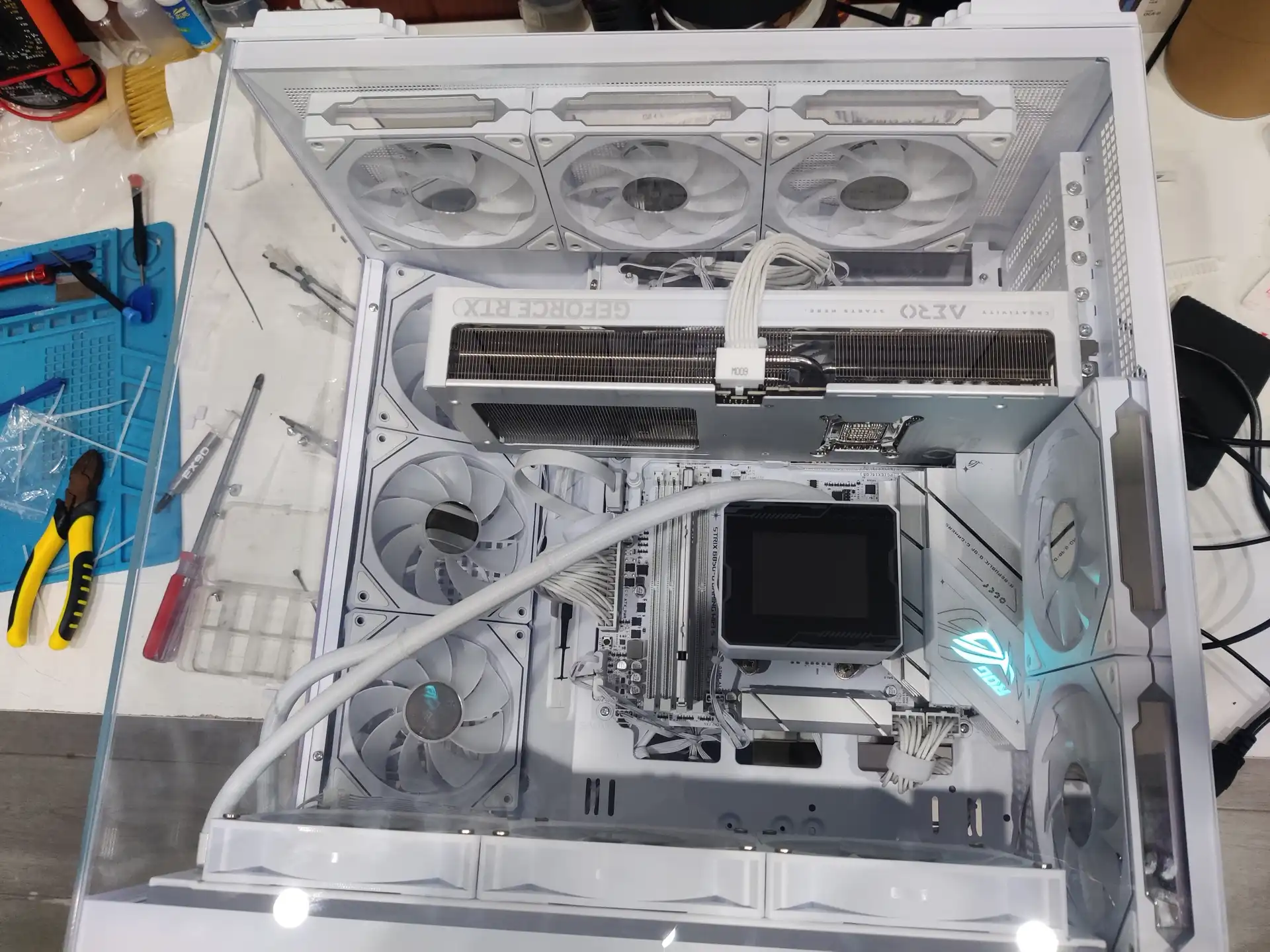 孝感电脑装机：顾客自购配件到店组装电脑