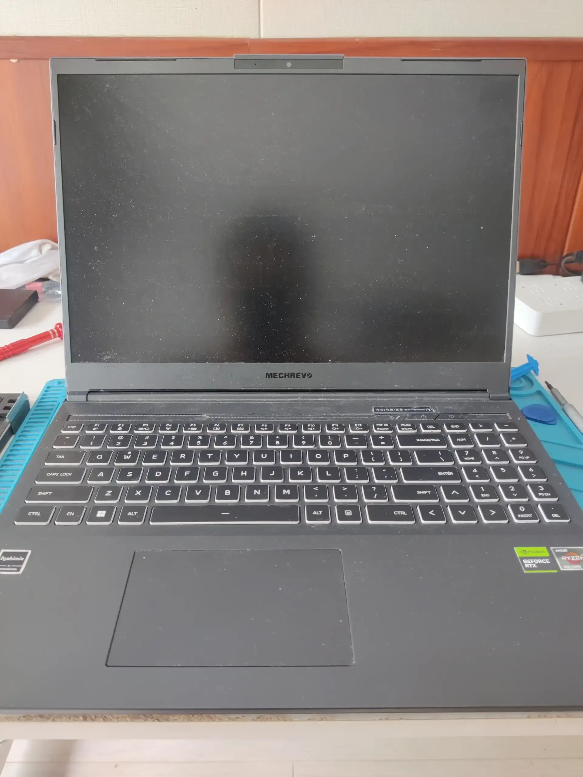 孝感笔记本清灰换硅脂：笔记本由内到外焕然一新