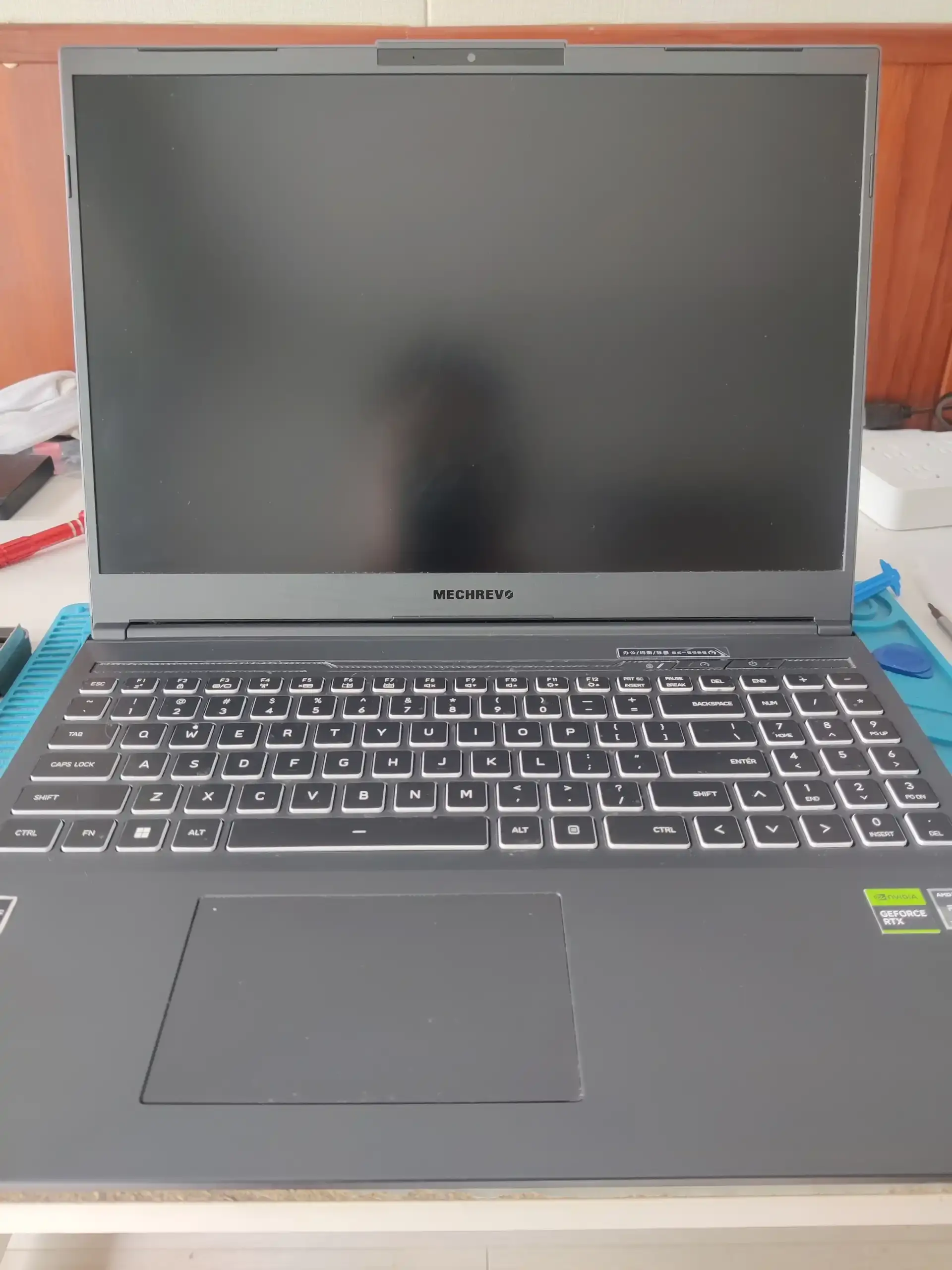 孝感笔记本电脑清灰换硅脂：笔记本由内到外焕然一新