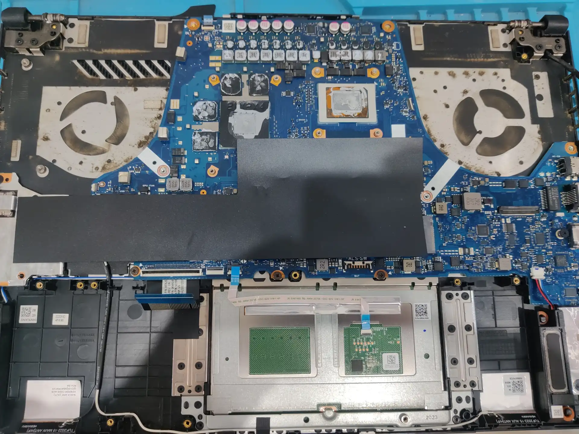 孝感华硕天选游戏笔记本电脑更换键盘