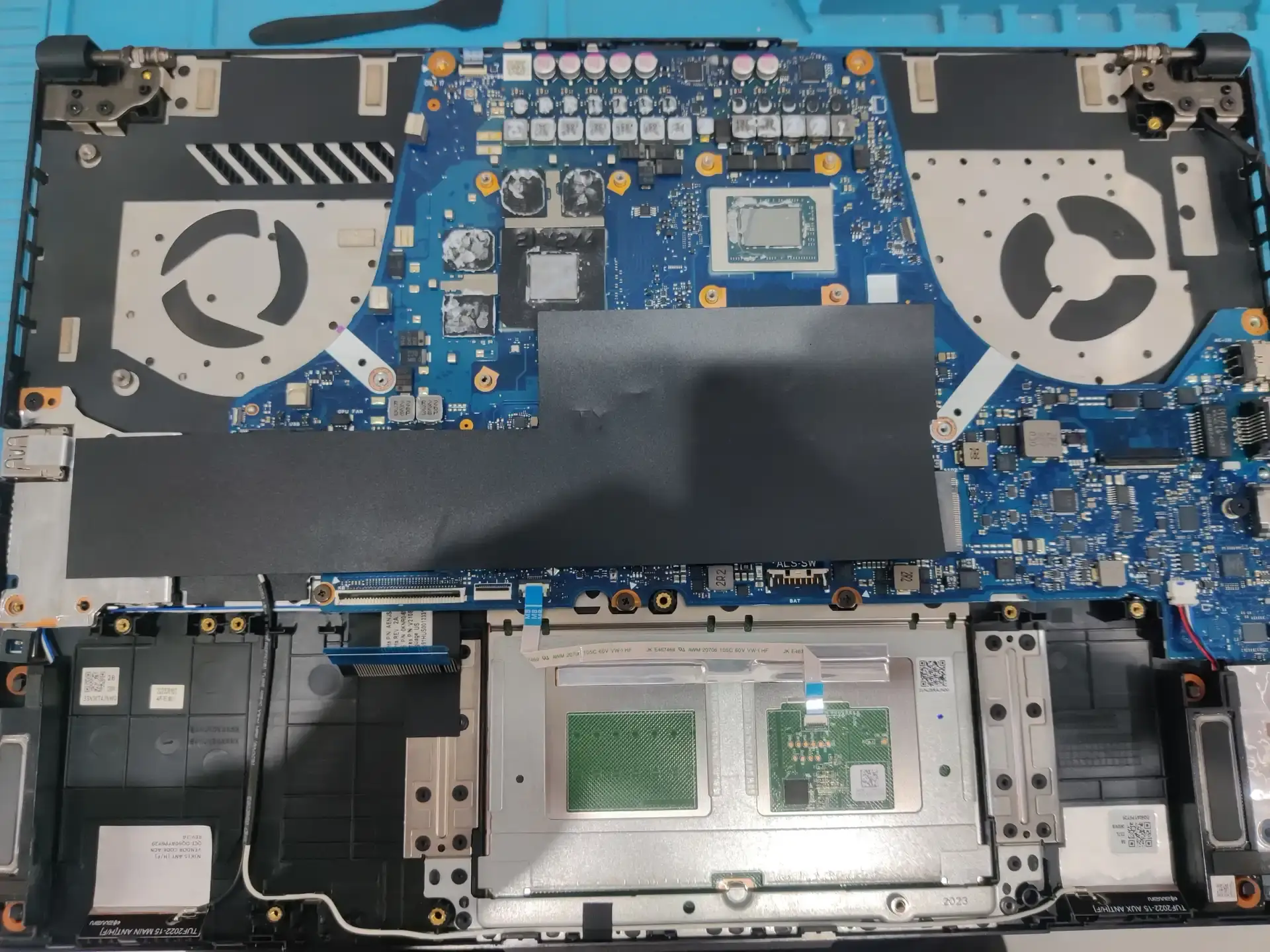 孝感游戏笔记本电脑更换键盘