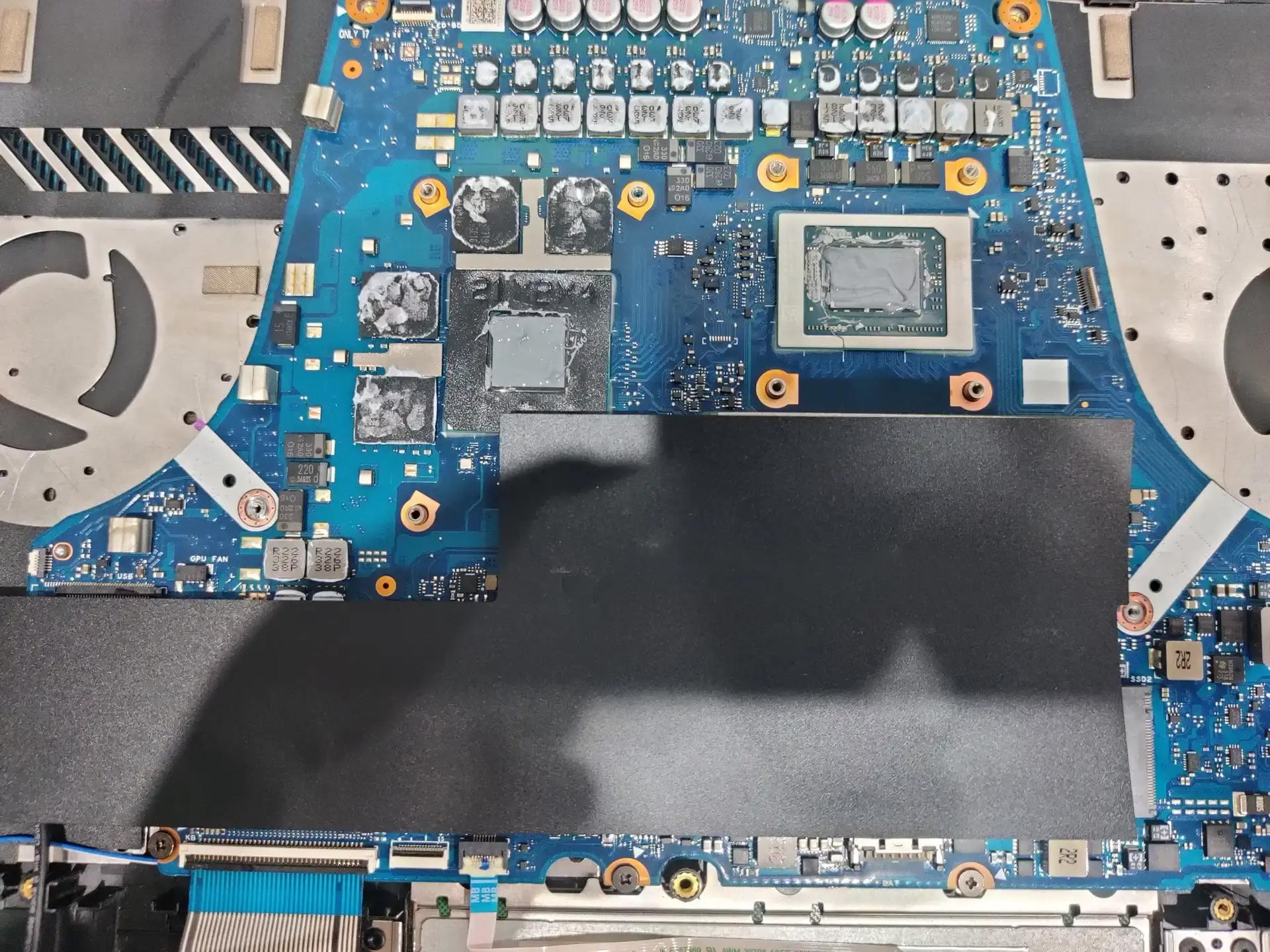 孝感游戏笔记本电脑更换键盘