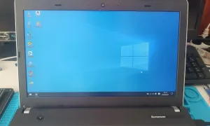 孝感客户的ThinkPad E440笔记本电脑更换屏幕视频教程
