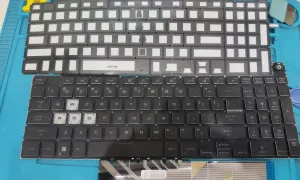 孝感华硕天选游戏笔记本电脑更换键盘：这是顾客自购的键盘