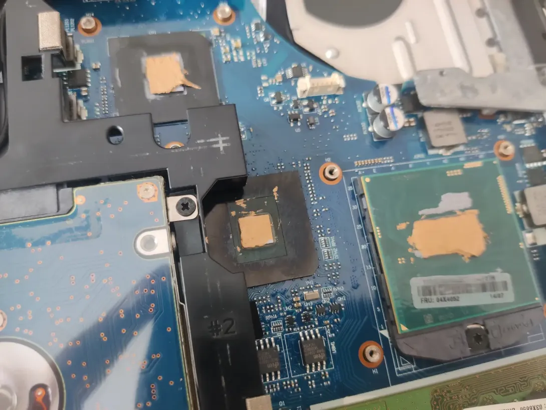 孝感联想Thinkpad E440笔记本清灰更换导热硅脂