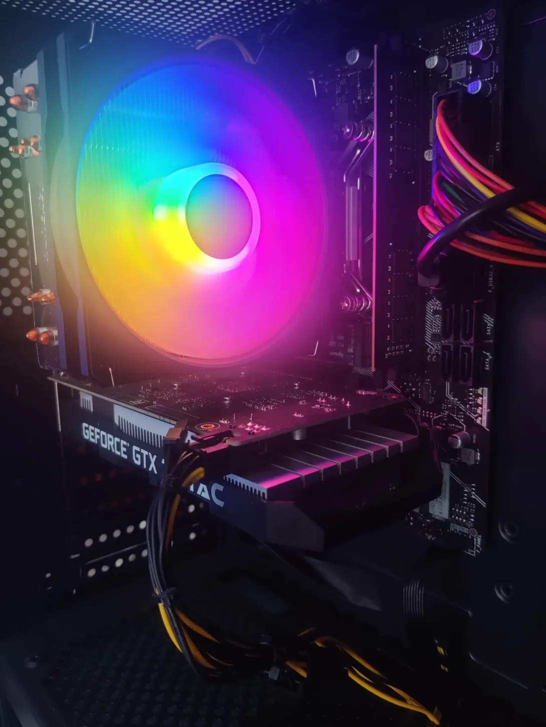 孝感迅维出售可流畅玩大型网络游戏的12代i5处理器GTX1650独显游戏电脑