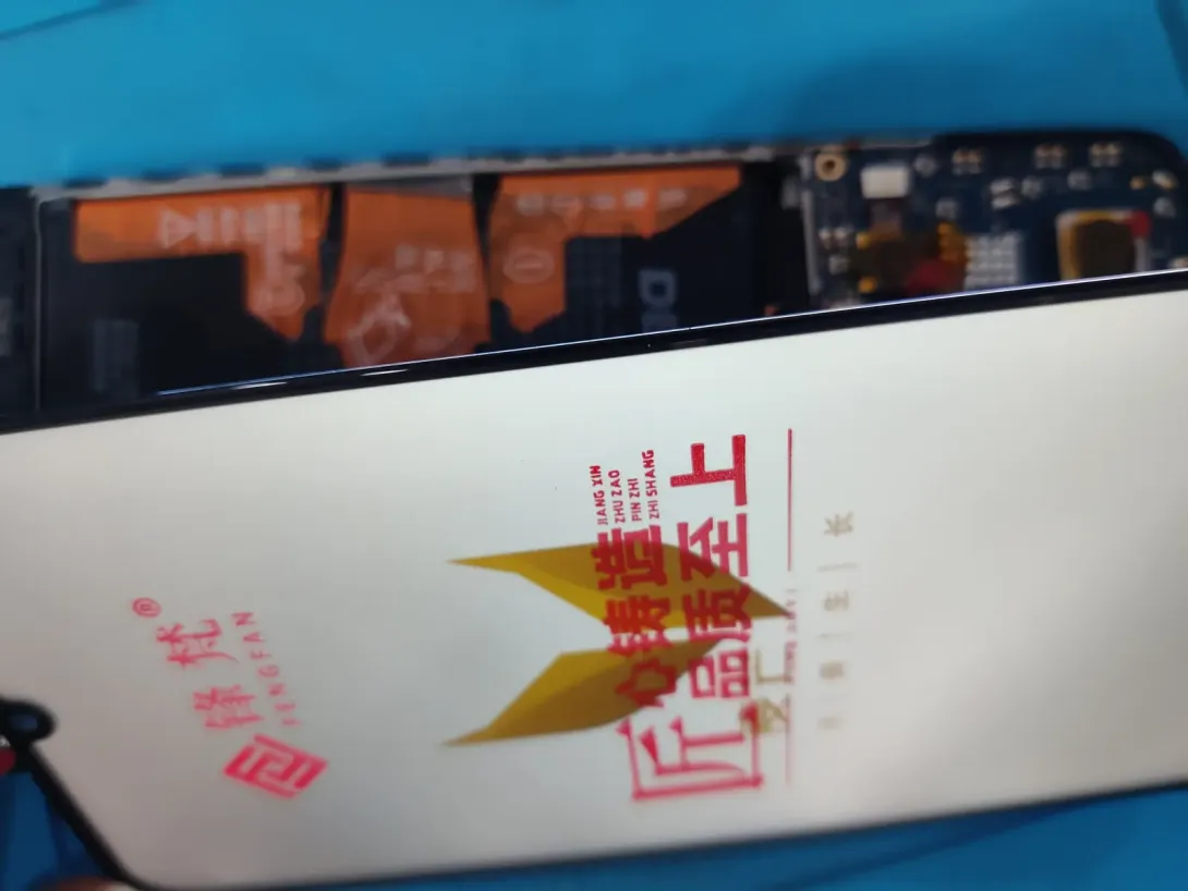 孝感手机维修案例：华为麦芒手机更换屏幕总成